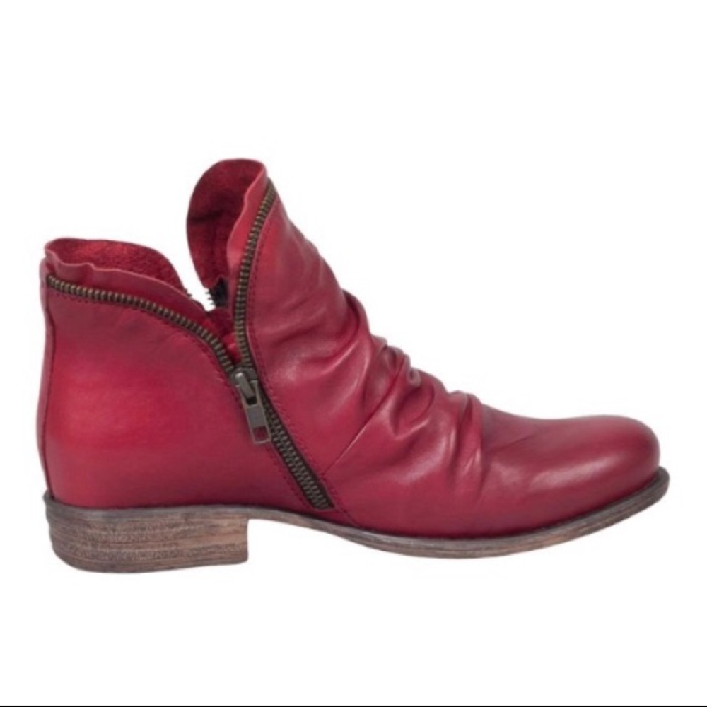 🔥LAST CHANCE🔥Miz Moo Luna Ankle Boots